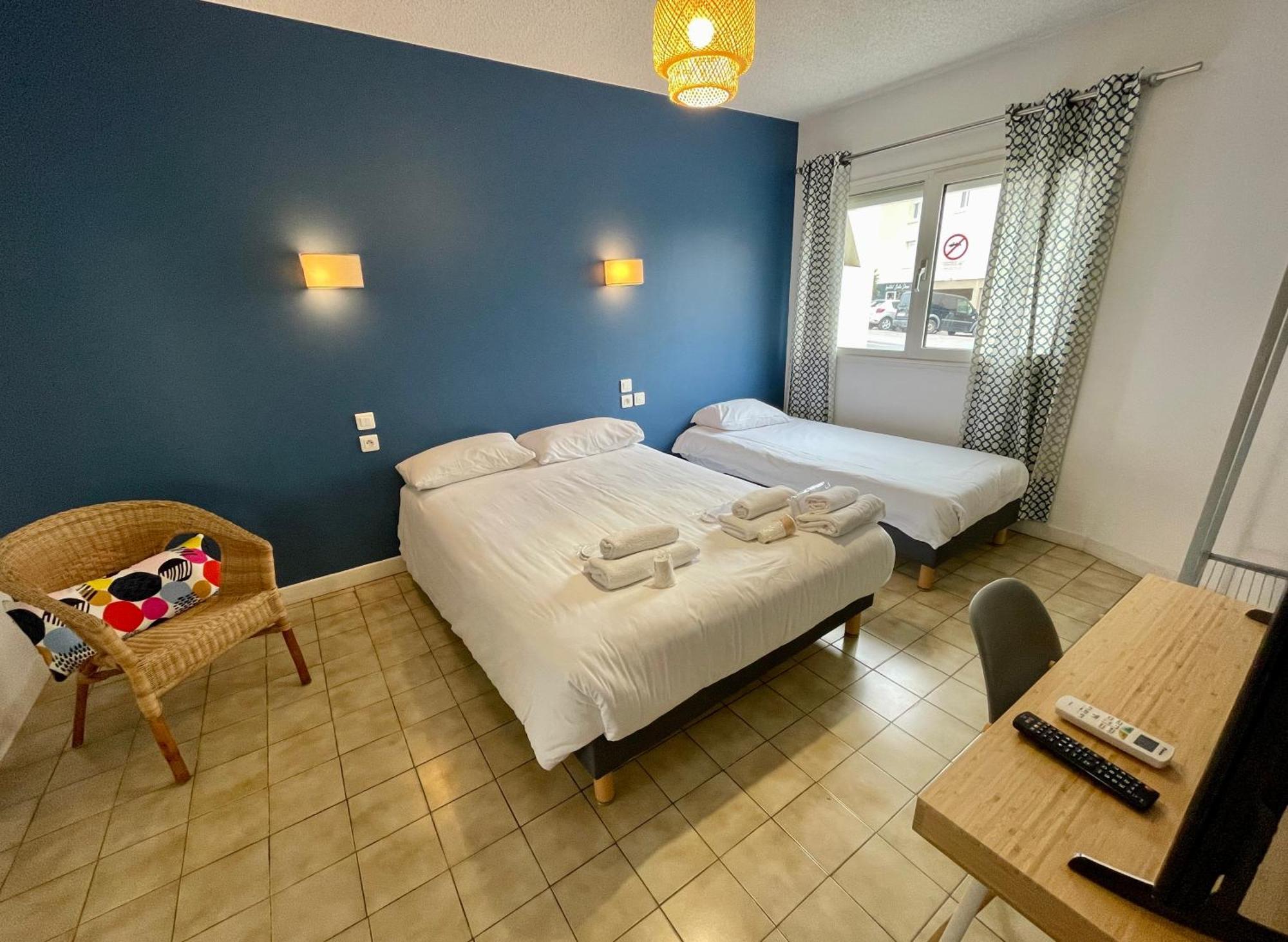 Amerique Hotel Palavas - Piscine - Plage ภายนอก รูปภาพ
