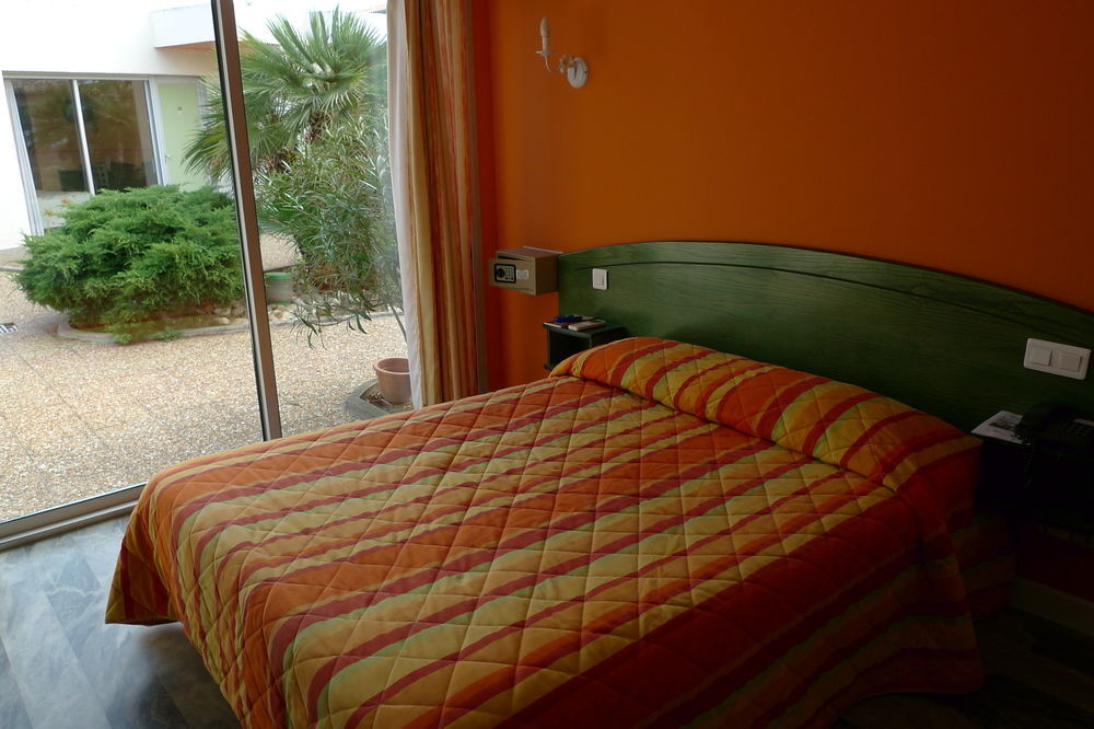 Amerique Hotel Palavas - Piscine - Plage ภายนอก รูปภาพ